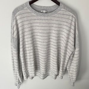 Thin American Eagle Sweatshirt